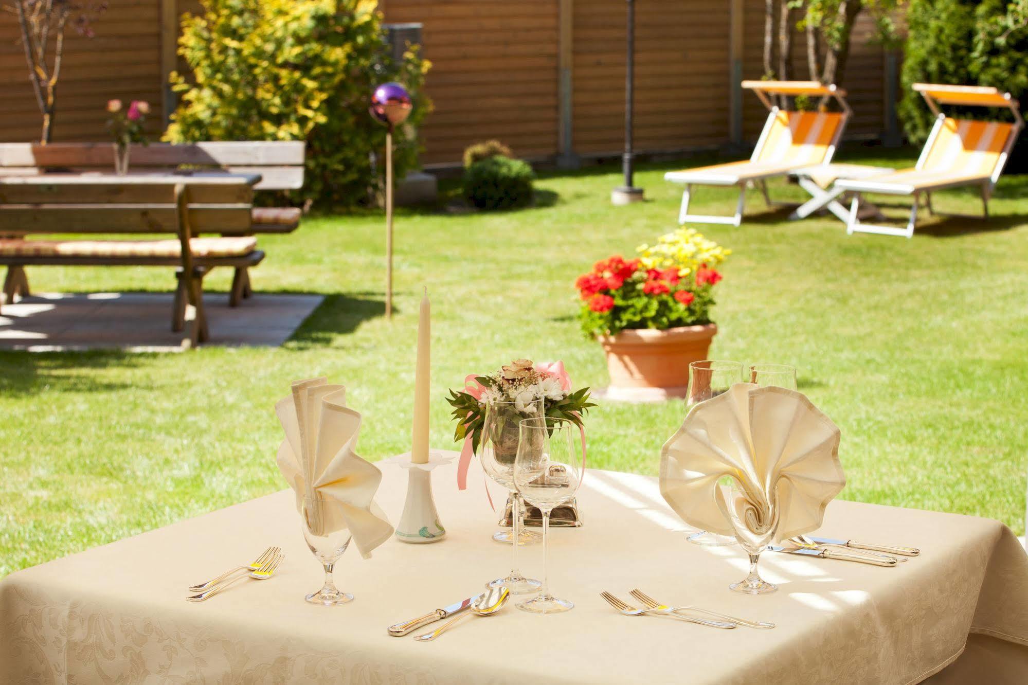 Henri Country House Seefeld (Adults Only) Seefeld in Tirol Exteriör bild